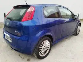 Fiat Punto Diesel, 2.300 €