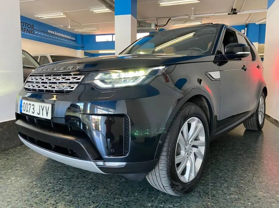 Land-Rover Discovery 5 3.0 TDV6 HSE LUXURY 7 PLAZA, 35.900 €