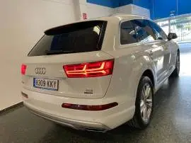 Audi Q7 3.0 TDI QUATTRO TIPTRONIC S-LINE, 37.900 €