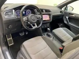 Volkswagen Tiguan 1.4 TSI R-LINE DSG 4Motion, 27.000 €