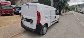 Fiat Doblo Cargo furgon largo maxy con forrado int, 12.500 €