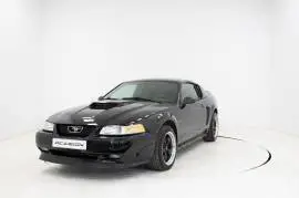 Ford Mustang COUPÉ GT 4.6 264 cv, 13.900 €