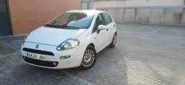 Fiat Punto 1.3 POP MULTIJET 5P, 6.990 €