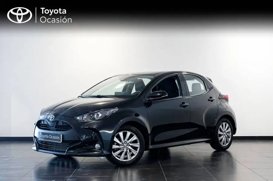Toyota Yaris 120H ACTIVE TECH, 23.600 €