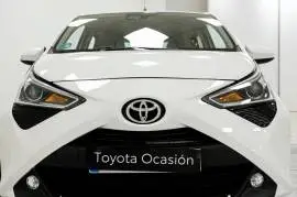 Toyota Aygo 70 X-PLAY +TSS, 11.450 €