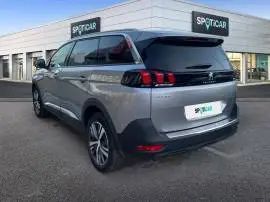 Peugeot 5008  1.5 BlueHDi 96kW S&S  EAT8 Allure Pa, 32.500 €