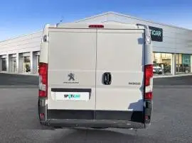 Peugeot Boxer   330 L1 H1 BHDI 88kW(120CV) S&S 6 V, 22.900 €