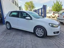 Volkswagen Golf 1.6 tdi, 5.999 €