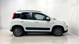 Fiat Panda   Hybrid 1.0 Gse 51kw (70CV) City Life, 12.900 €