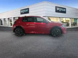 Peugeot 208   Eléctrico 100 kW (136CV) GT, 29.200 €