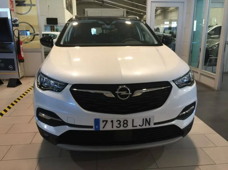Opel Grandland X 1.5 CDTi Auto Opel 2020, 28.900 €