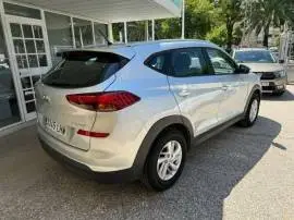 Hyundai Tucson  1.6 GDI 97kW (131CV)  BE 4X2 Essen, 18.900 €