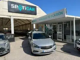 Opel Astra  1.6 CDTi 81kW (110CV)  ST Selective, 11.995 €