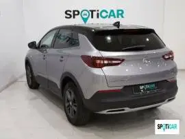 Opel Grandland X  1.2 Turbo Design & Tech, 23.900 €