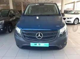 Mercedes Vito  111 CDI Tourer  Larga Base, 21.900 €