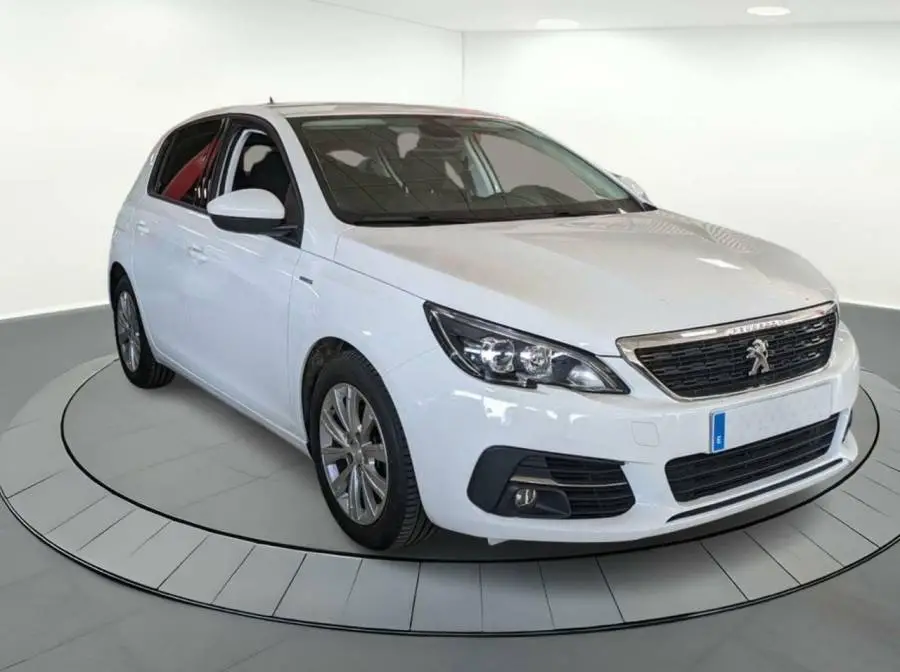 Peugeot 308 1.5 BLUE HDI 96 KW STYLE, 11.890 €