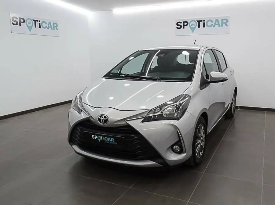 Toyota Yaris 1.0 70 Active, 11.495 €