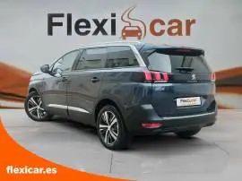 Peugeot 5008 Allure BlueHDi 96kW (130CV) S&S EAT8, 23.490 €