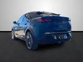 Peugeot 3008 GT Eléctrico 157kW, 45.490 €