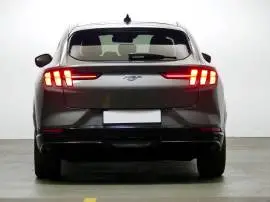 Ford Mustang Mach-E Premium AWD Rango Extendido 25, 47.500 €