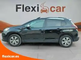 Peugeot 2008 Style 1.2L PureTech 60KW (82CV) - 5 P, 11.990 €