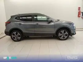 Nissan Qashqai  dCi 85 kW (115 CV) E6D N-CONNECTA, 17.900 €