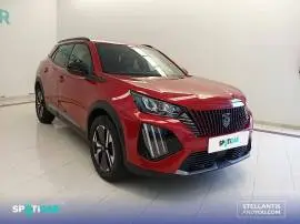 Peugeot 2008   Puretech 130 S&S EAT8 Allure, 21.400 €