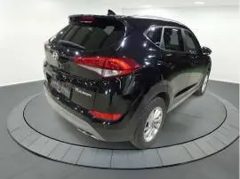 Hyundai Tucson 2.0 CRDI 2WD PREMIUM ISG, 18.390 €