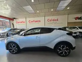 Toyota C-HR 1.8 125H ADVANCE 5 PUERTAS, 24.900 €