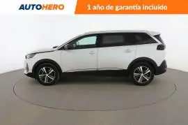 Peugeot 5008 1.2 PureTech Allure Pack, 26.699 €