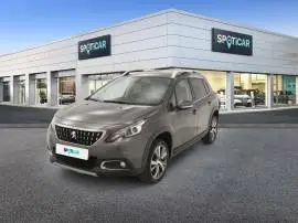 Peugeot 2008   1.2 PureTech 96KW (130CV) Allure, 14.500 €