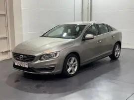 Volvo S60 2.0 D3 Momentum Auto, 11.000 €