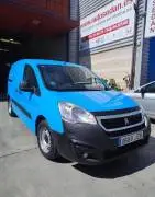 Peugeot Partner FURGÓN CONFORT PACK L.1, 8.700 €