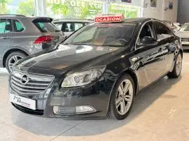 Opel Insignia  1.6 TURBO 180CV SPORTIVE.- 