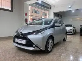 Toyota Aygo 1.0 5 puertas, 9.900 €