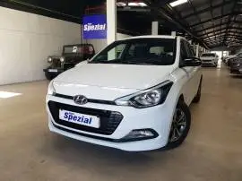 Hyundai i20 1.1CRDI 75CV, 9.980 €