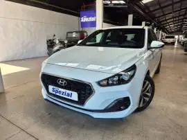 Hyundai i30 1.6 CRDI 95 CV, 11.950 €