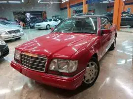 Mercedes Clase E CE 200 Cabriolet Automatico, 25.900 €