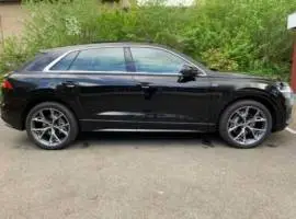 Audi Q8 50 TDI QUATTRO, 59.990 €