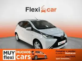 Toyota Aygo 1.0 70 x-cite, 9.990 €