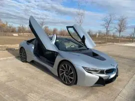 BMW i8 HYBRID, 82.900 €