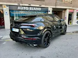 Lamborghini Urus S PERFORMANCE, 354.900 €