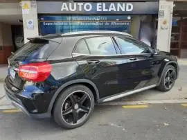 Mercedes GLA 200d AMG, 25.900 €