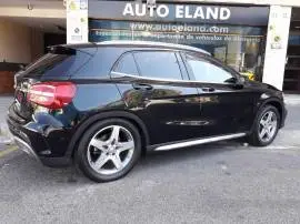 Mercedes GLA 250 4M AMG, 28.900 €