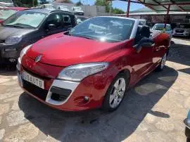 Renault Megane Coupe Cabrio Dynamique dCi 130cv FA, 8.900 €