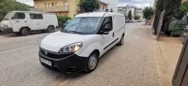 Fiat Doblo Cargo furgon largo maxy con forrado int, 12.500 €