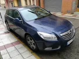 Opel Insignia Sports Tourer avant 2.0 tdi 130cv, 7.500 €