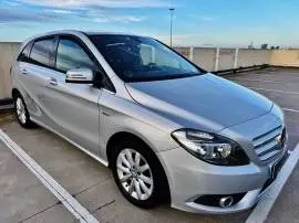 Mercedes Clase B 200 AUTO. con NAVEGADOR, LEVAS..., 13.900 €