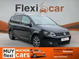 Volkswagen Touran 1.6 TDI 105cv Edition Bluemotion, 12.490 €