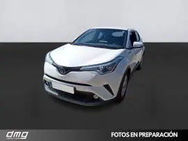 Toyota C-HR 1.8 125H Active 5p. 122Cv, 18.900 €